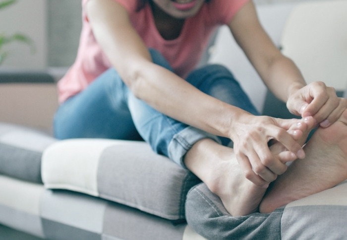 孕婦睡覺腳抽筋 孕婦睡覺腳抽筋